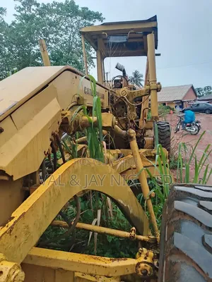 Cat Motor Grader 12g - Company Use - High Stadard