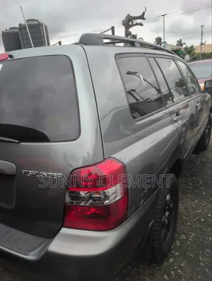 Toyota Highlander 2005 Green