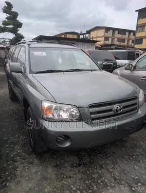 Toyota Highlander 2005 Green
