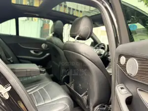 Mercedes-Benz C400 4Matic AWD Sedan (3.0L V6 7A) 2015 Black