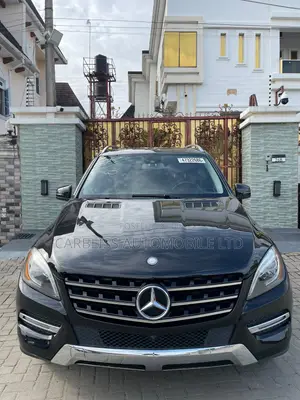 Mercedes-Benz M Class ML350 4MATIC 4dr SUV AWD (3.5L 6cyl 7A) 2015 Black