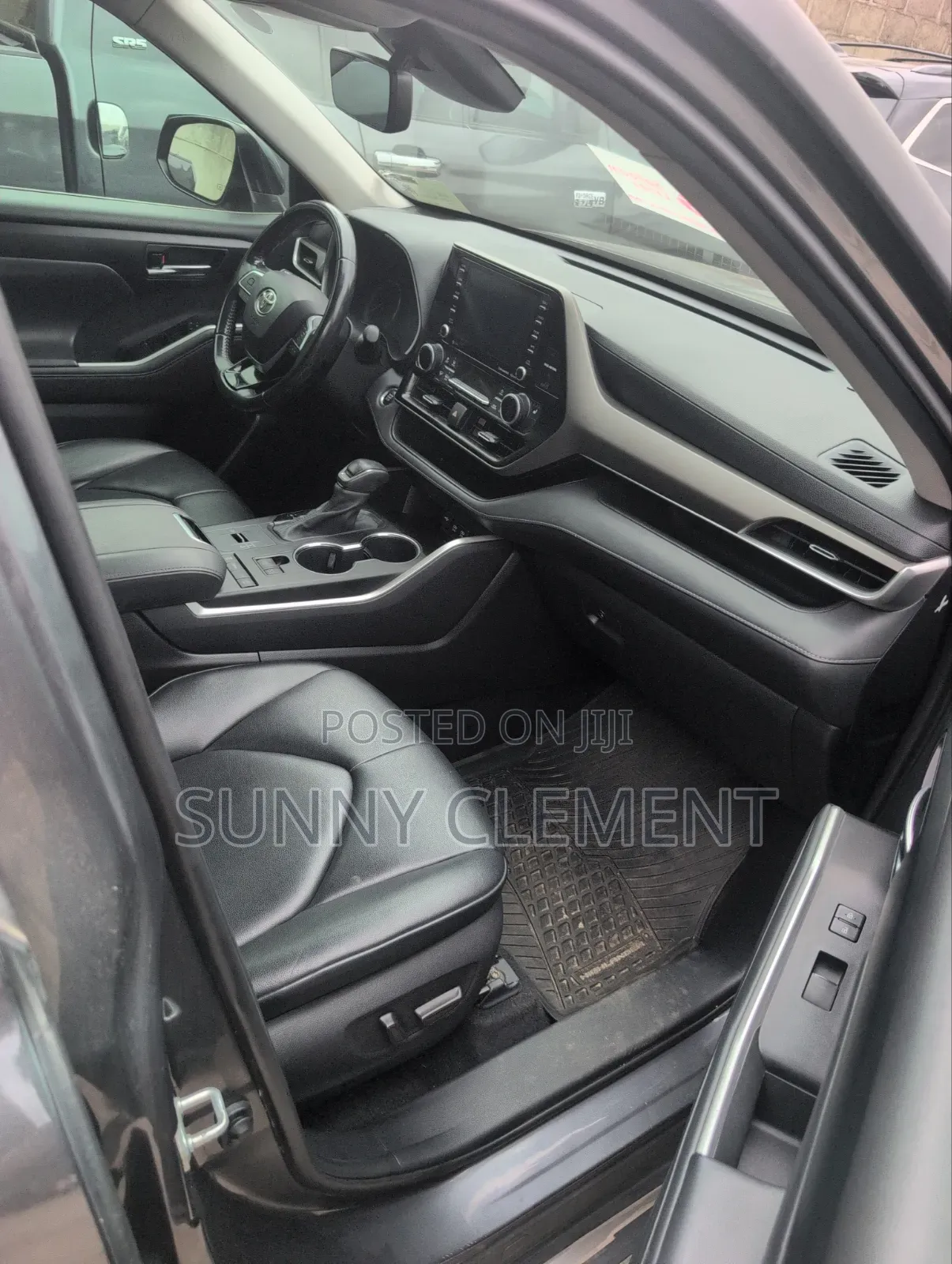 Toyota Highlander 2021 Gray