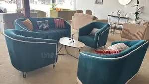 7 Seater Padded Chair