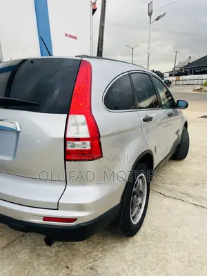 Honda CR-V 2011 Silver