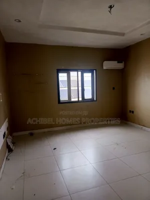 4bdrm Duplex in Off Admiralty Way, Lekki Phase 1 for rent