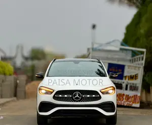 Mercedes-Benz GLA 250 2023 White