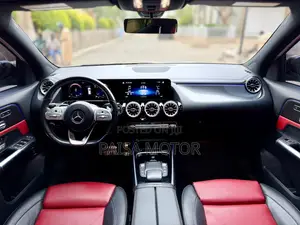 Mercedes-Benz GLA 250 2023 White