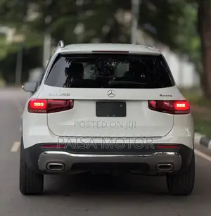 Mercedes-Benz GLB-Class GLB 250 4MATIC 2021 White