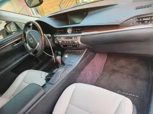 Lexus ES 350 FWD 2014 Silver
