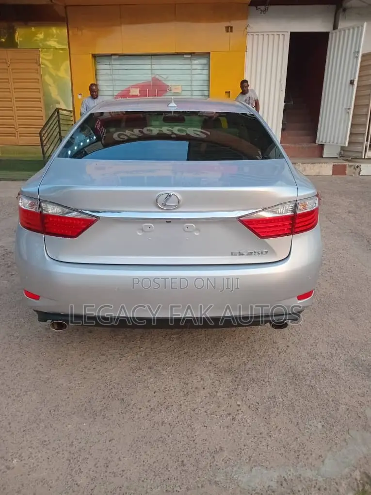 Lexus ES 350 FWD 2014 Silver