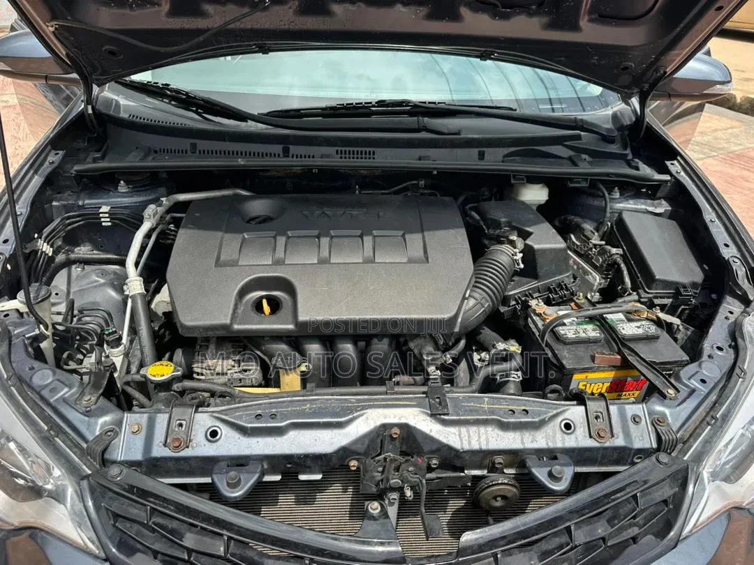 Toyota Corolla 2014 Gray