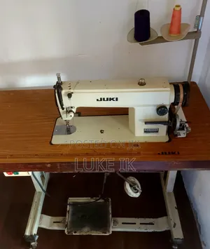Juki Industrial Sewing Manchine