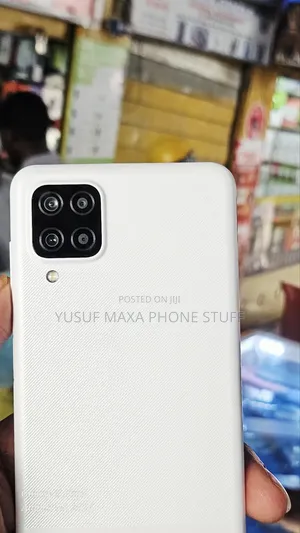 Samsung Galaxy A12 128 GB White