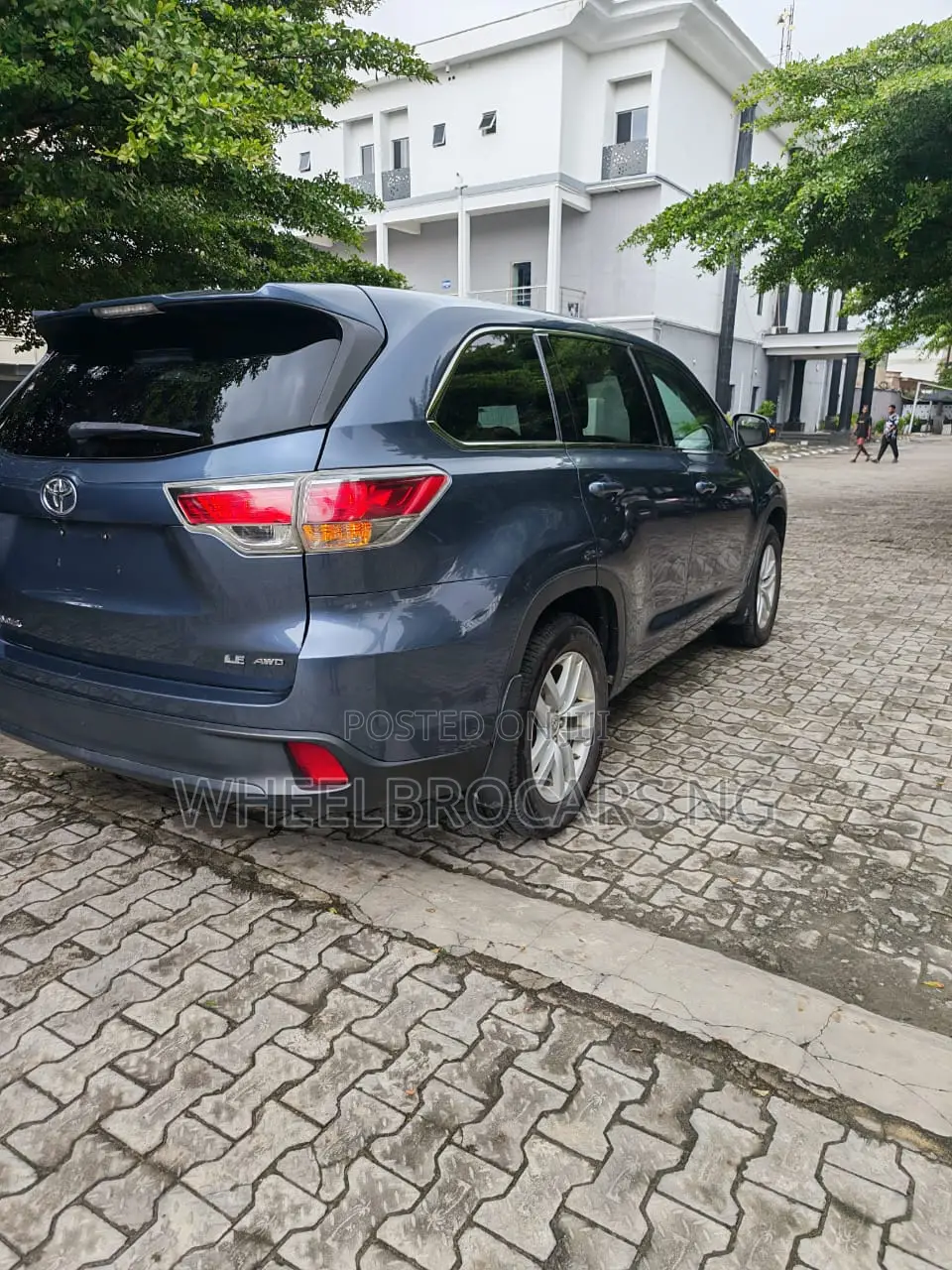 Toyota Highlander 2015 Blue