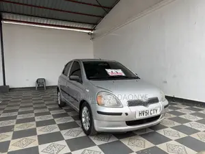 Toyota Yaris 2005 Silver