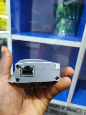 ONV PoE (Power Over Ethernet) Extender.
