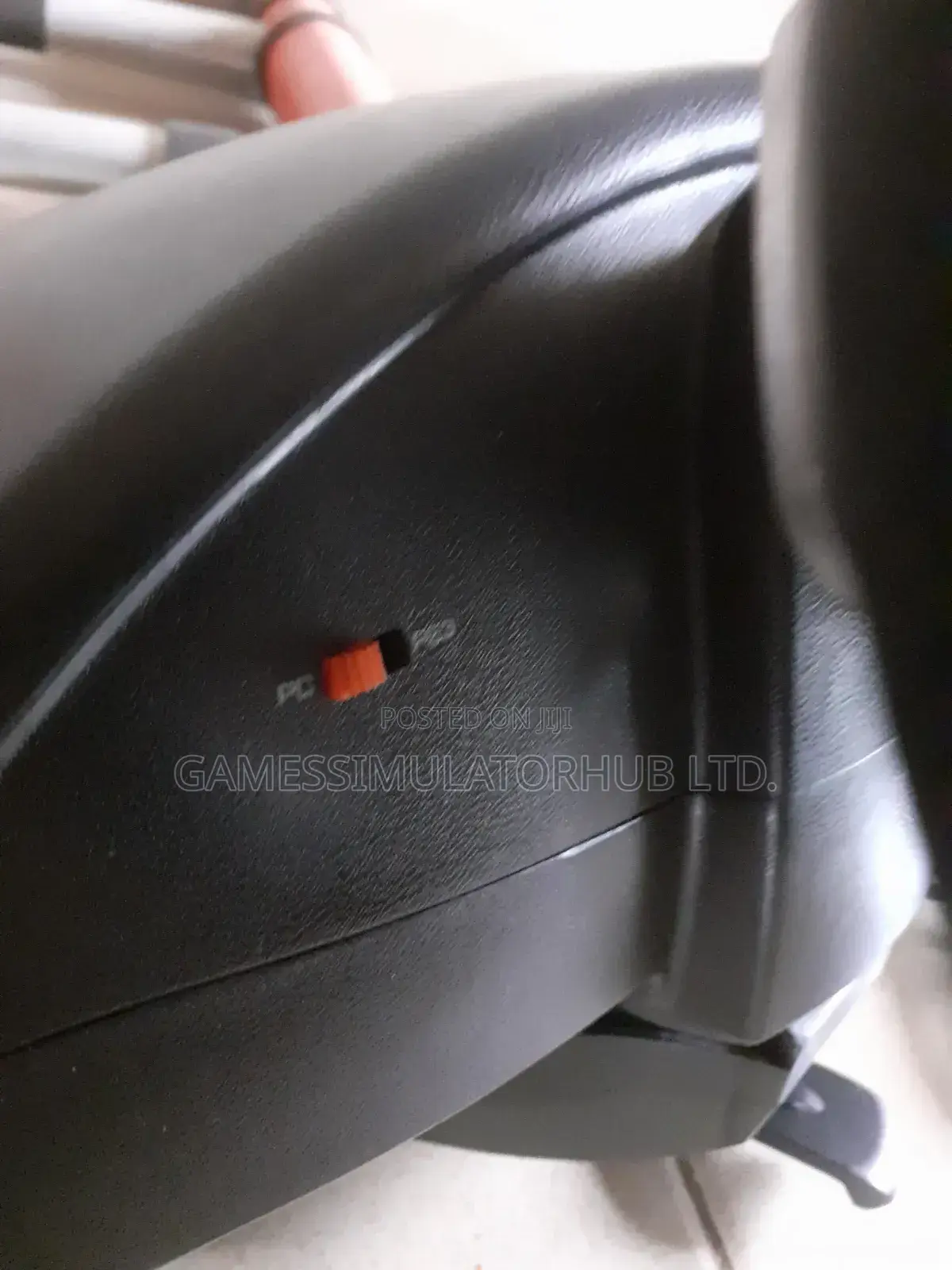 Thrustmaster Ferrari GT EXPERIENCE Vibration Feedback Racing Wheel .