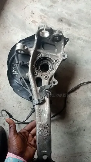 Front Hub Audi Q8 2016 2020
