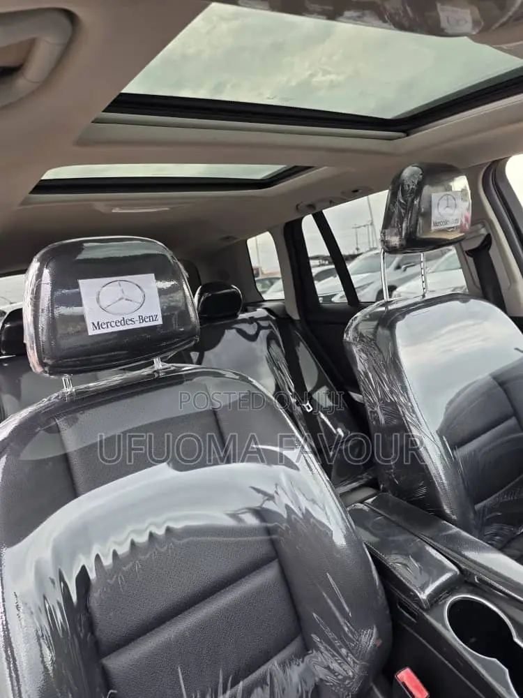 Mercedes-Benz GLK-Class 350 4MATIC 2013 Gray