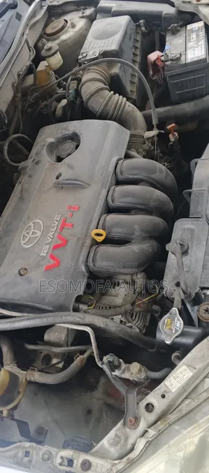 Toyota Corolla LE 2005 Silver