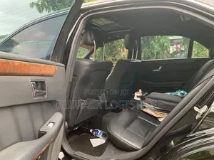 Mercedes-Benz E350 2010 Black