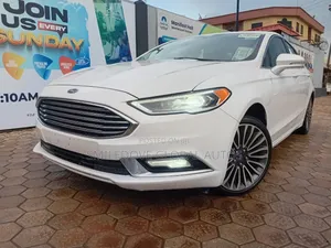 Ford Fusion 2018 White