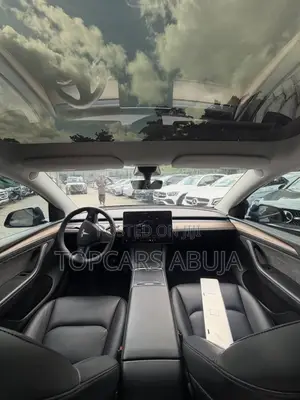 Tesla Model 3 2023 Blue
