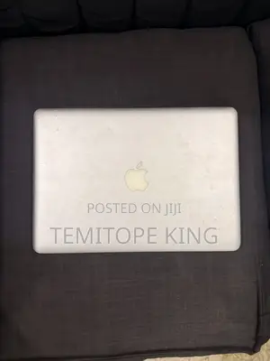 Laptop Apple MacBook 8GB Intel Core i5 HDD+SSD 128GB