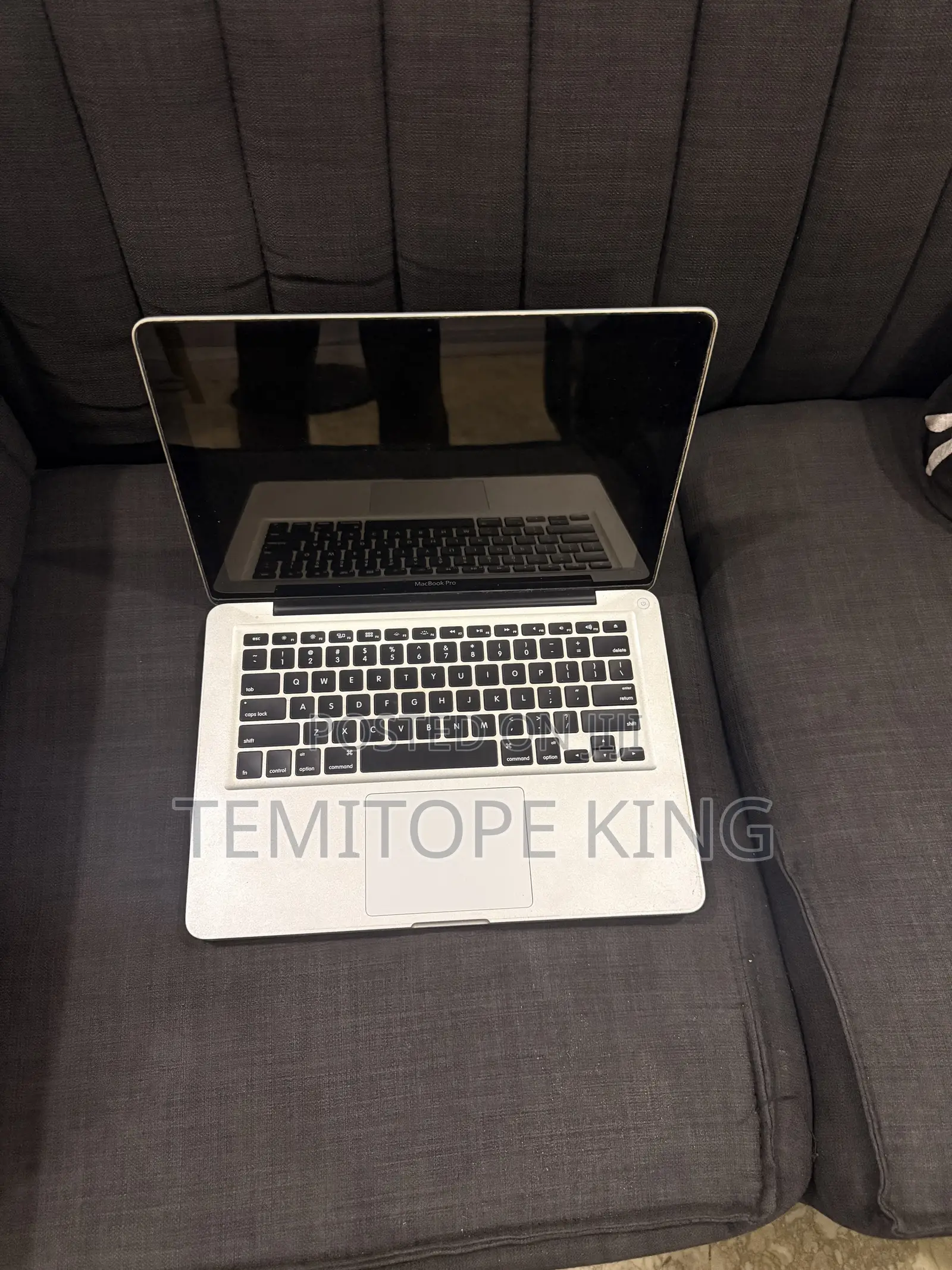 Laptop Apple MacBook 8GB Intel Core i5 HDD+SSD 128GB