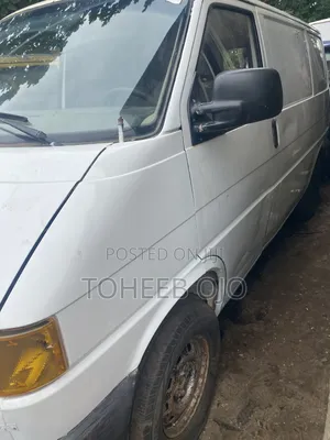 Volkswagen Transporter 1987 White