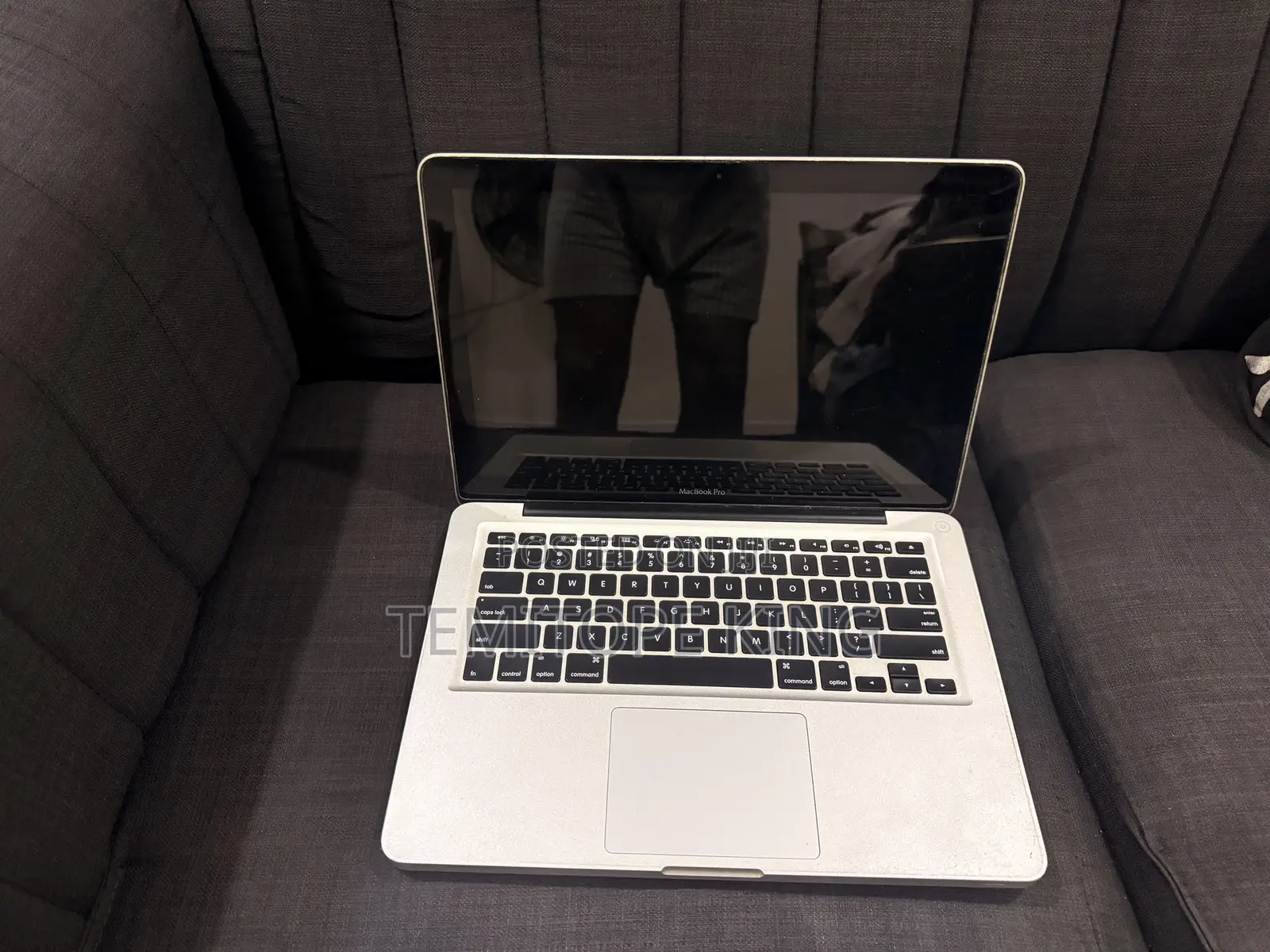 Laptop Apple MacBook 8GB Intel Core i5 HDD+SSD 128GB