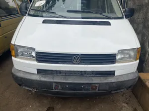 Volkswagen Transporter 1987 White
