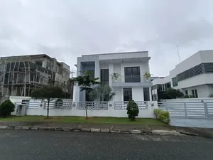 5bdrm Duplex in Royal Garden Estate, Ajiwe for sale