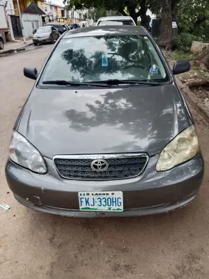 Toyota Corolla 2005 Gray