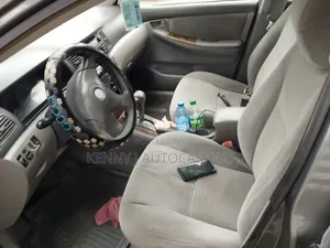 Toyota Corolla 2005 Gray