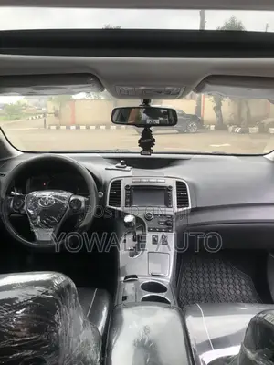 Toyota Venza XLE 4dr Wagon AWD (3.5L 6cyl 6A) 2015
