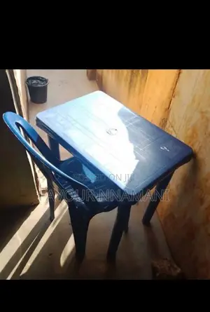Student Plastic Table