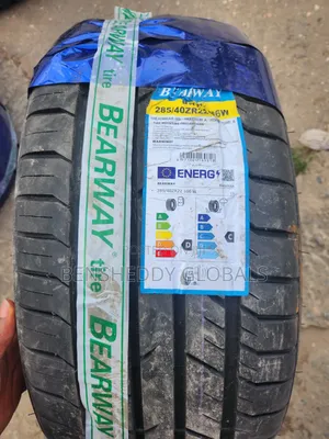 285/40r22 Radial Original