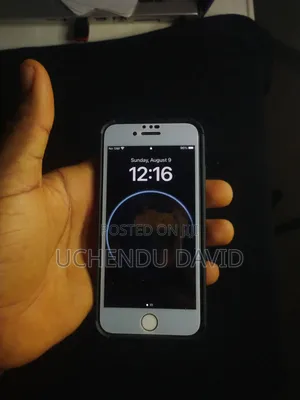 Apple iPhone 8 64 GB White