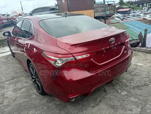 Toyota Camry 2019 Red