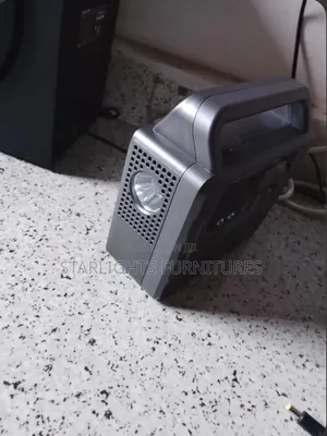 Skytecc 300 Watts Solar Generator Power Station