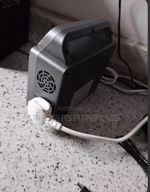 Skytecc 300 Watts Solar Generator Power Station