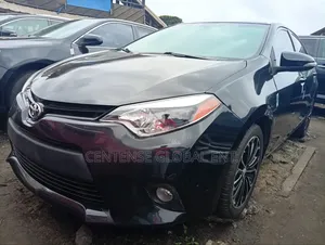 Toyota Corolla 2015 Black