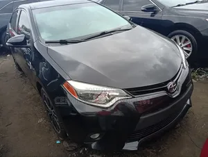 Toyota Corolla 2015 Black