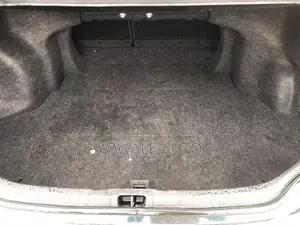 Toyota Camry SE 4dr Sedan (2.5L 4cyl 6A) 2014