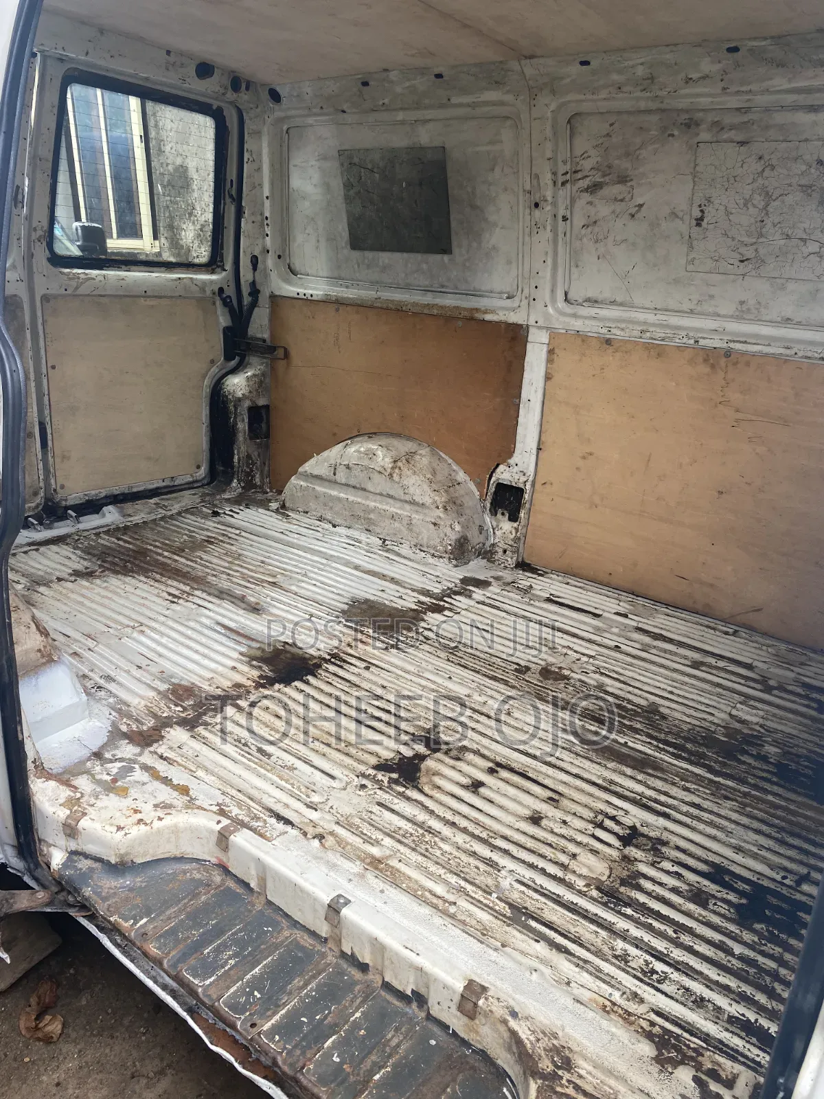 Volkswagen Transporter 1994 White