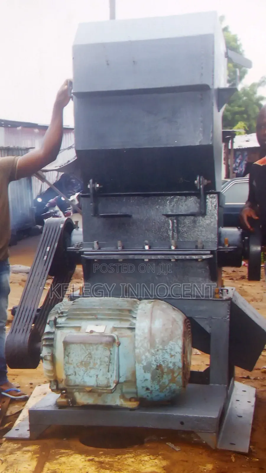 Waste Plastic Crushing Machine
