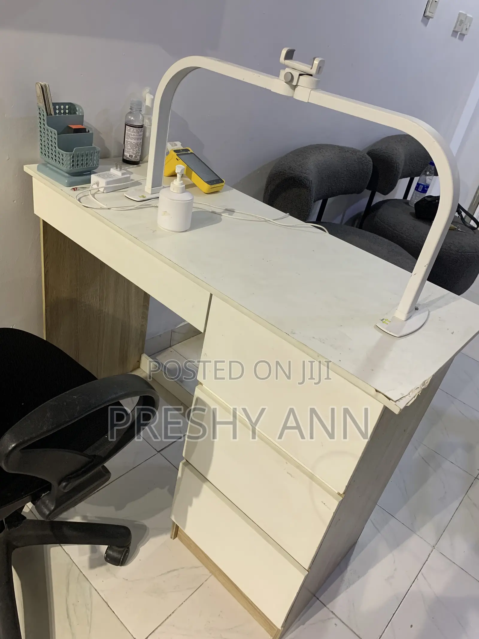 Nail Table Office Chair Set