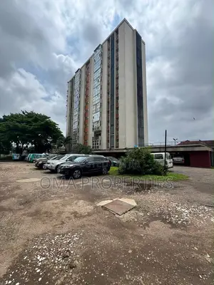 Furnished 3bdrm House in Eric Moore for sale