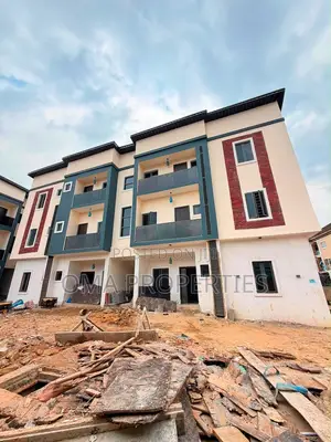 Furnished 2bdrm House in Eric Moore for sale